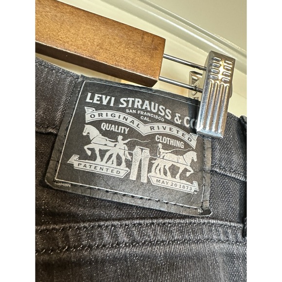 Levi's 505 Jeans Women's size 10 black mid rise Straight Leg stretch classic - Picture 2 of 7